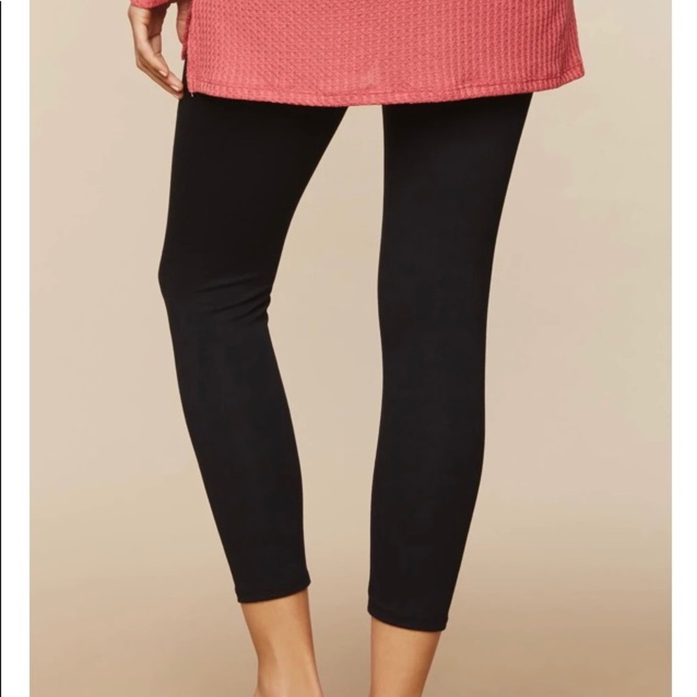 Motherhood Maternity Cropped Leggings
